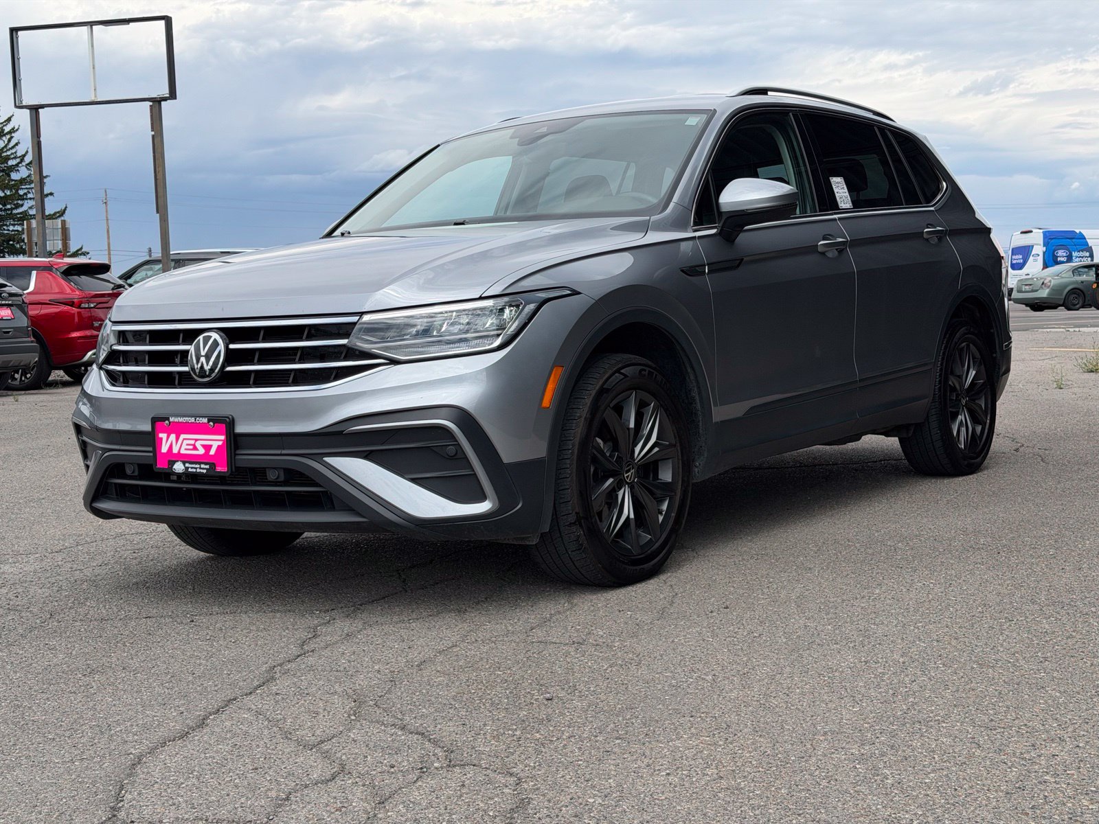 Used 2024 Volkswagen Tiguan SUV