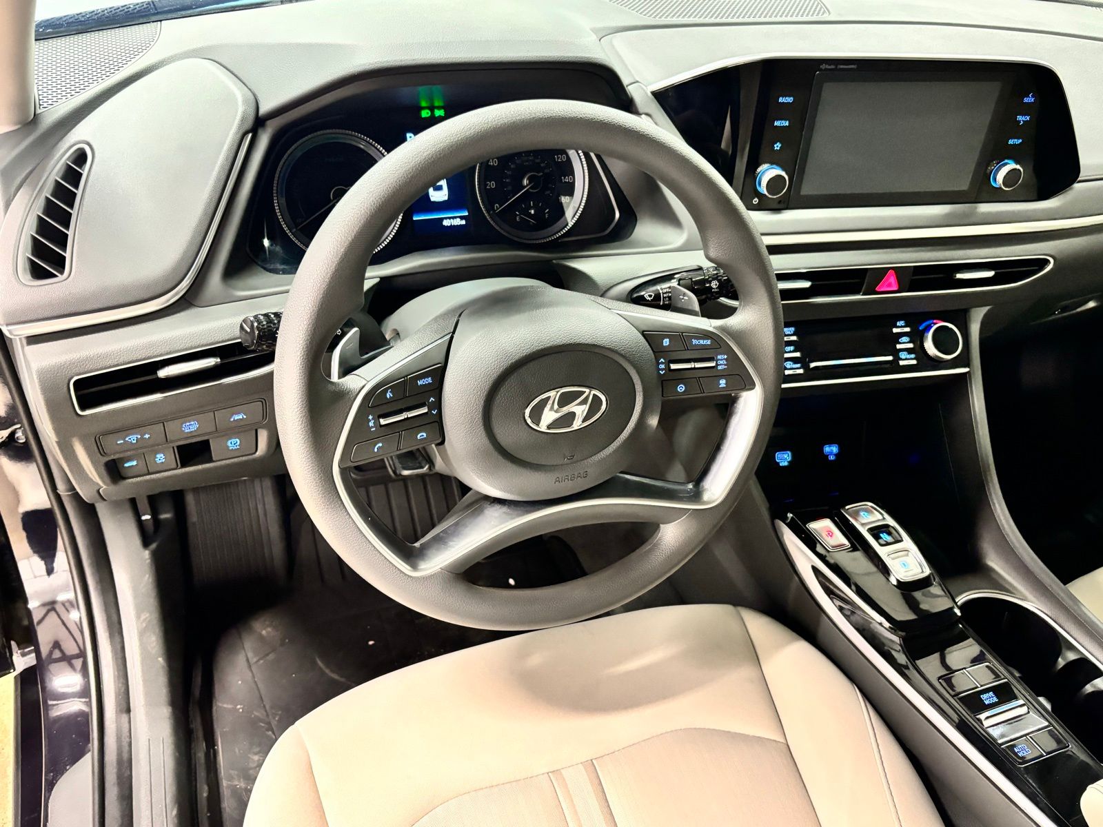 Used 2023 Blue Hyundai Blue image 15