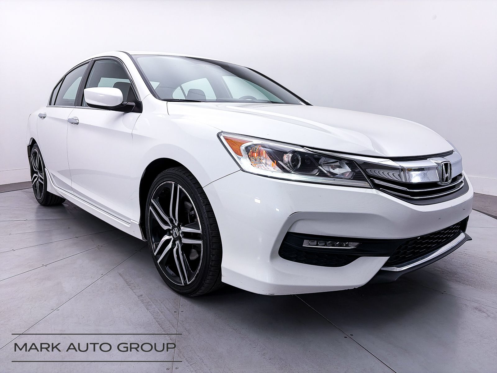 2017 Honda Accord Sedan Sport