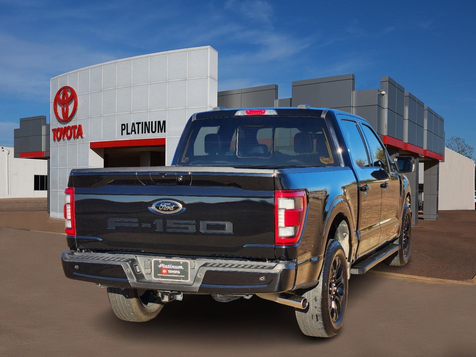 2022 Ford F-150 Lariat 4