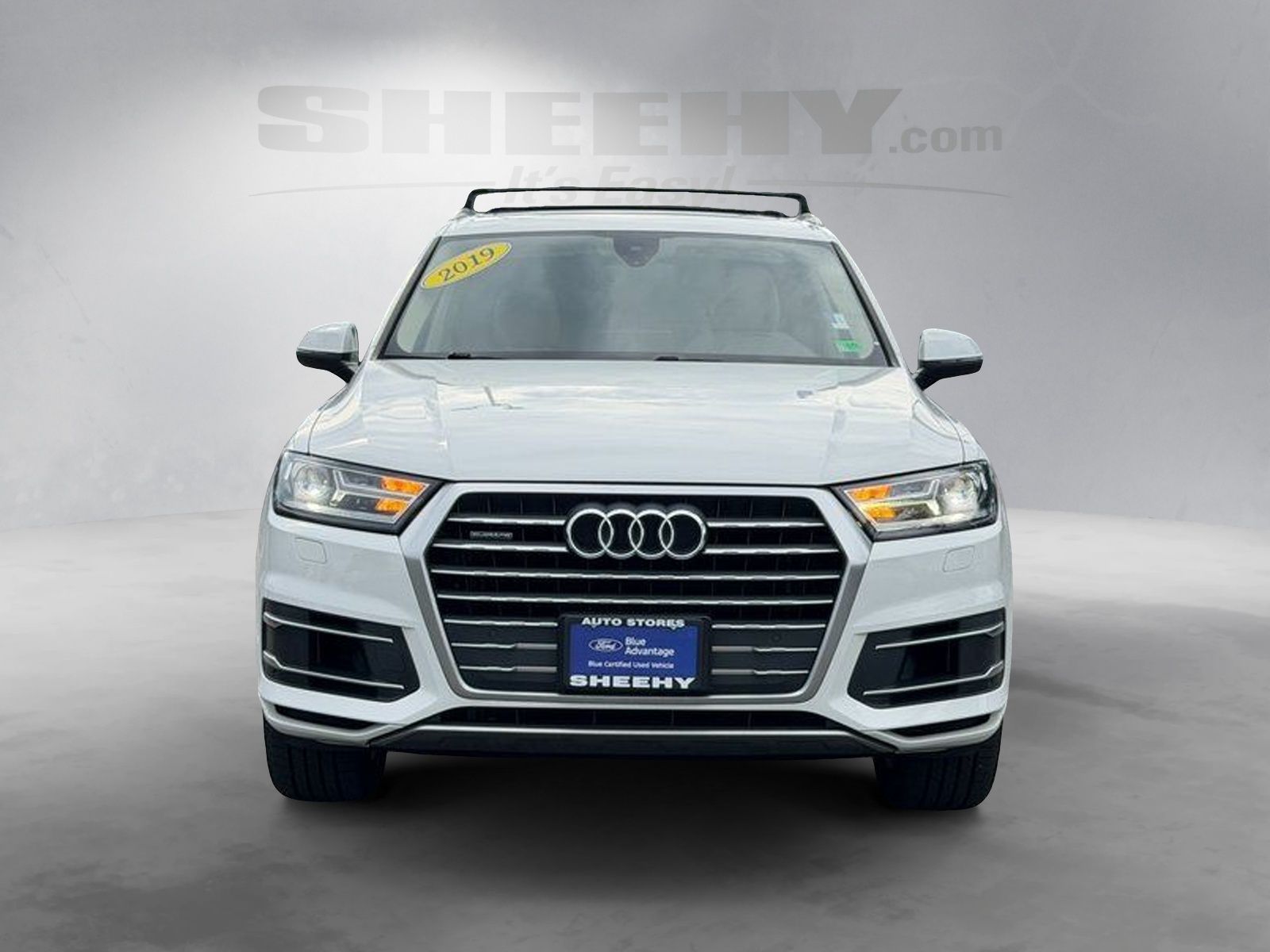 Used 2019 Carrara White Audi 55 Premium image 18