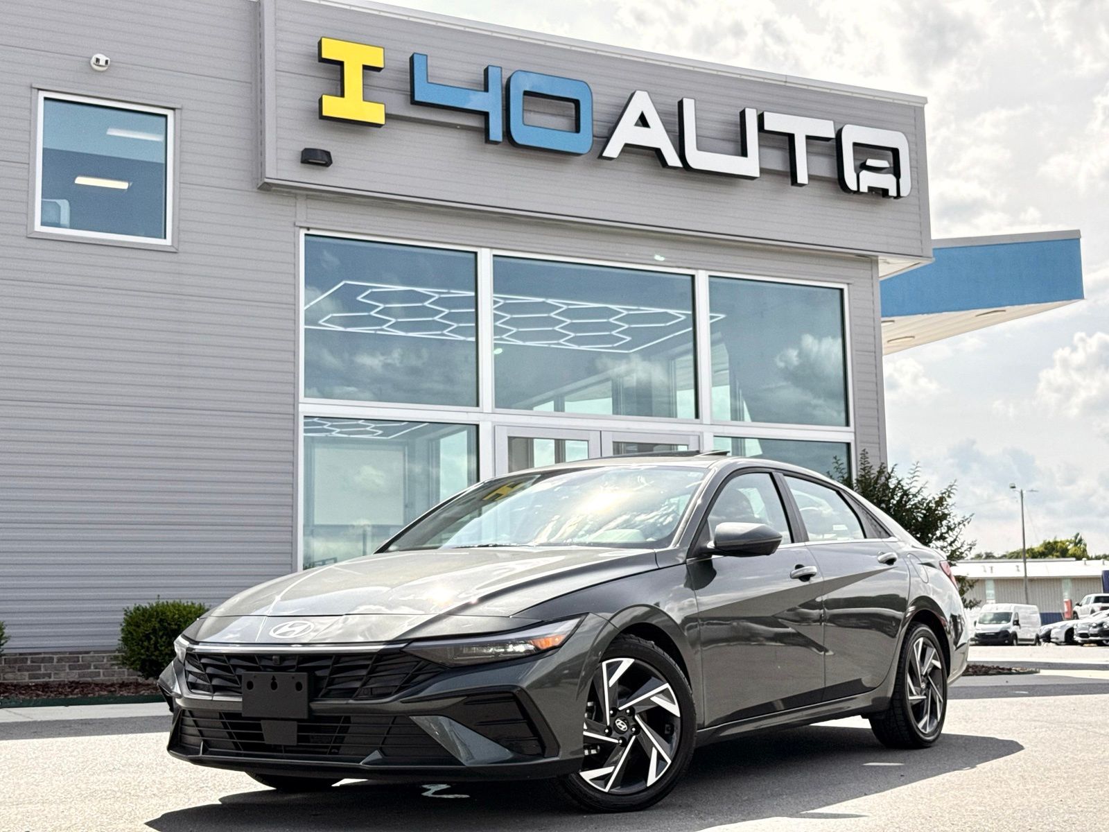 Amazon Gray 2024 Hyundai Elantra Sedan Front-Wheel Drive Continuously Variable Transmission