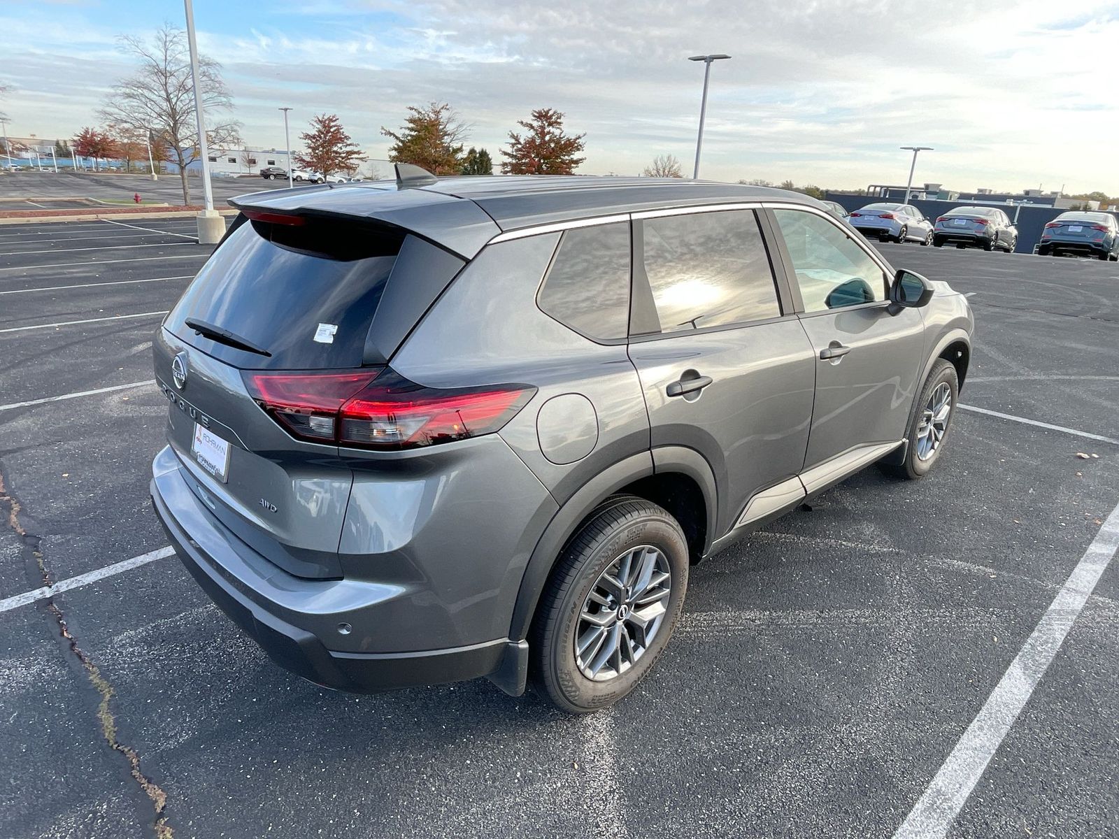 2025 Nissan Rogue S 35