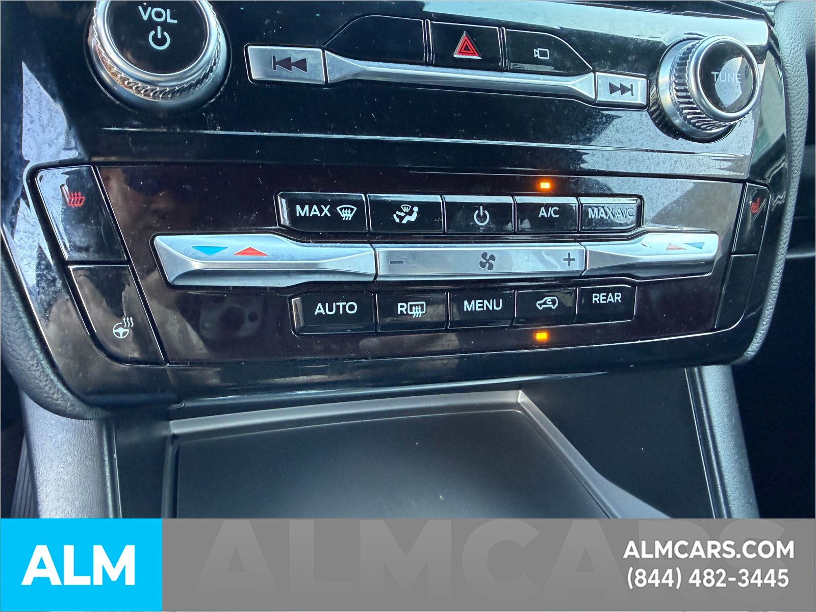 Used 2024 Agate Black Metallic Ford XLT image 18
