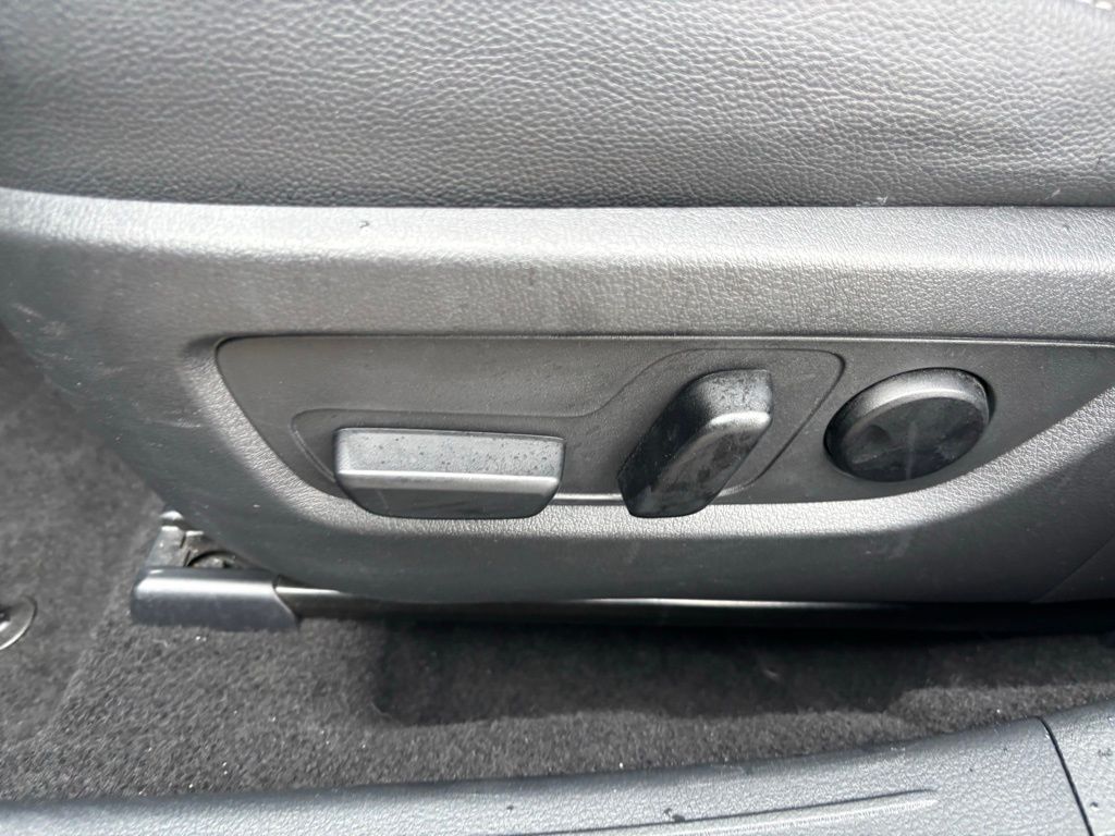 Used Car 2024 Mazda Cx-50  2.5 S Preferred Package For Sale Under $30,000 In Austin, Texas