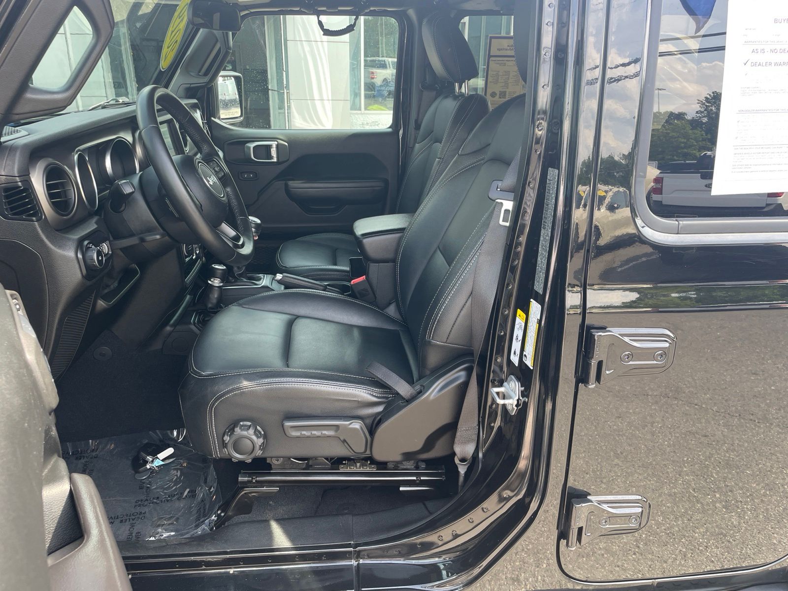 Used 2019 Black Clearcoat Jeep Unlimited Sport S image 12