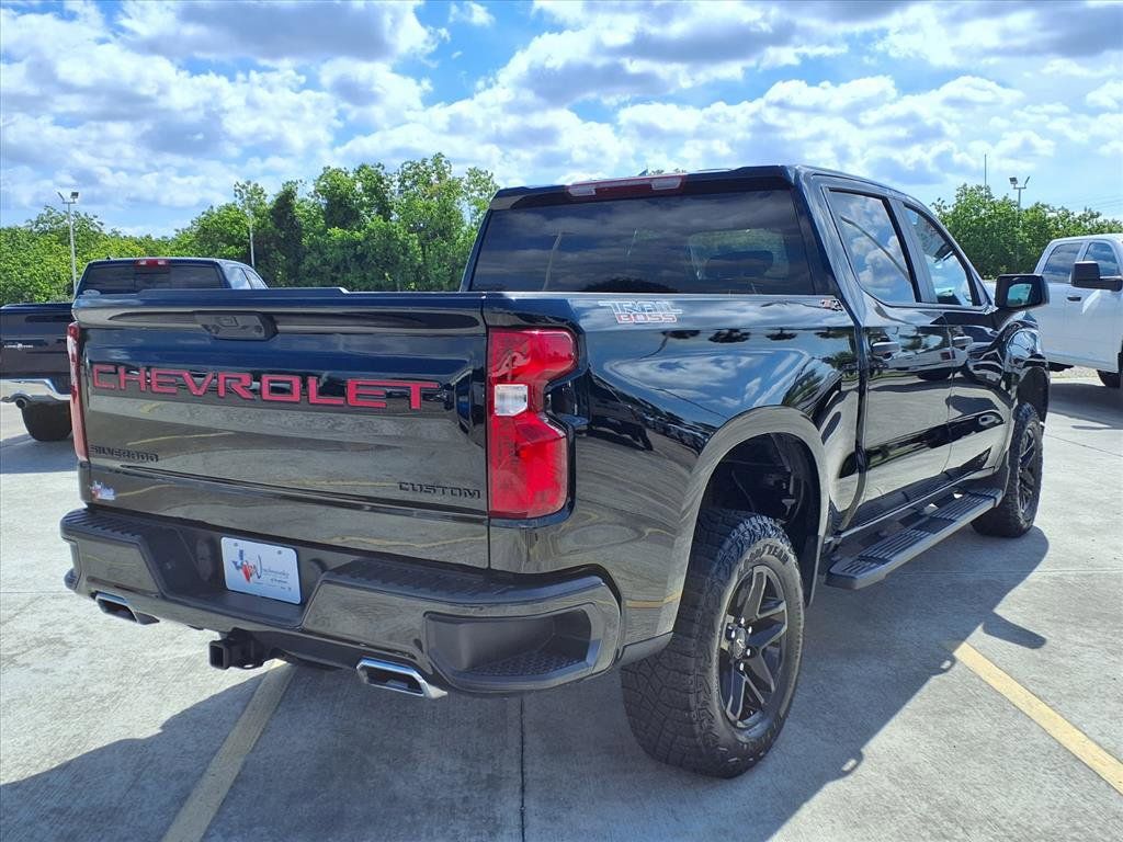 2025 Chevrolet Silverado 1500 Custom Trail Boss - 4