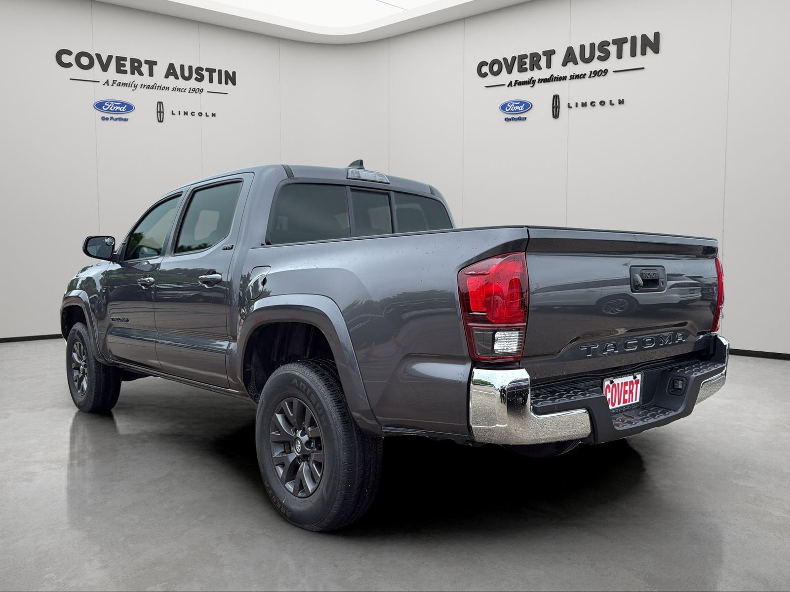 Used Car 2020 Toyota Tacoma  Sr5 For Sale Under $30,000 In Austin, Texas