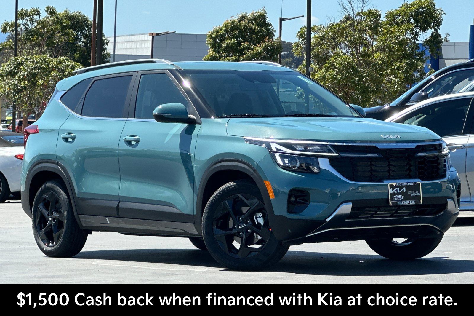 View vehicle photo 2