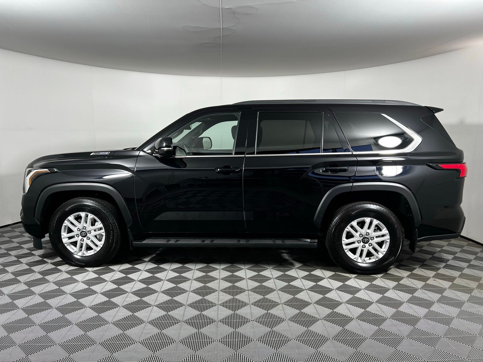 Thumbnail: 2025 Toyota Sequoia - 8