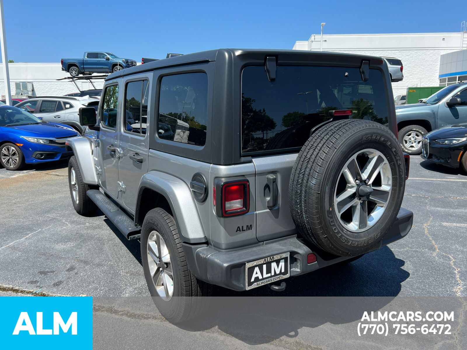 2021 Jeep Wrangler Unlimited Sahara 9