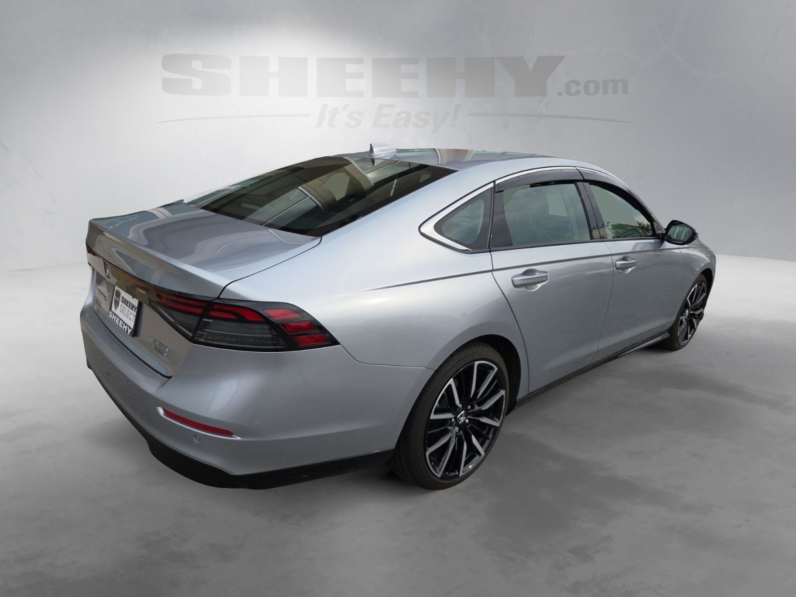 Used 2024  Honda Touring image 12