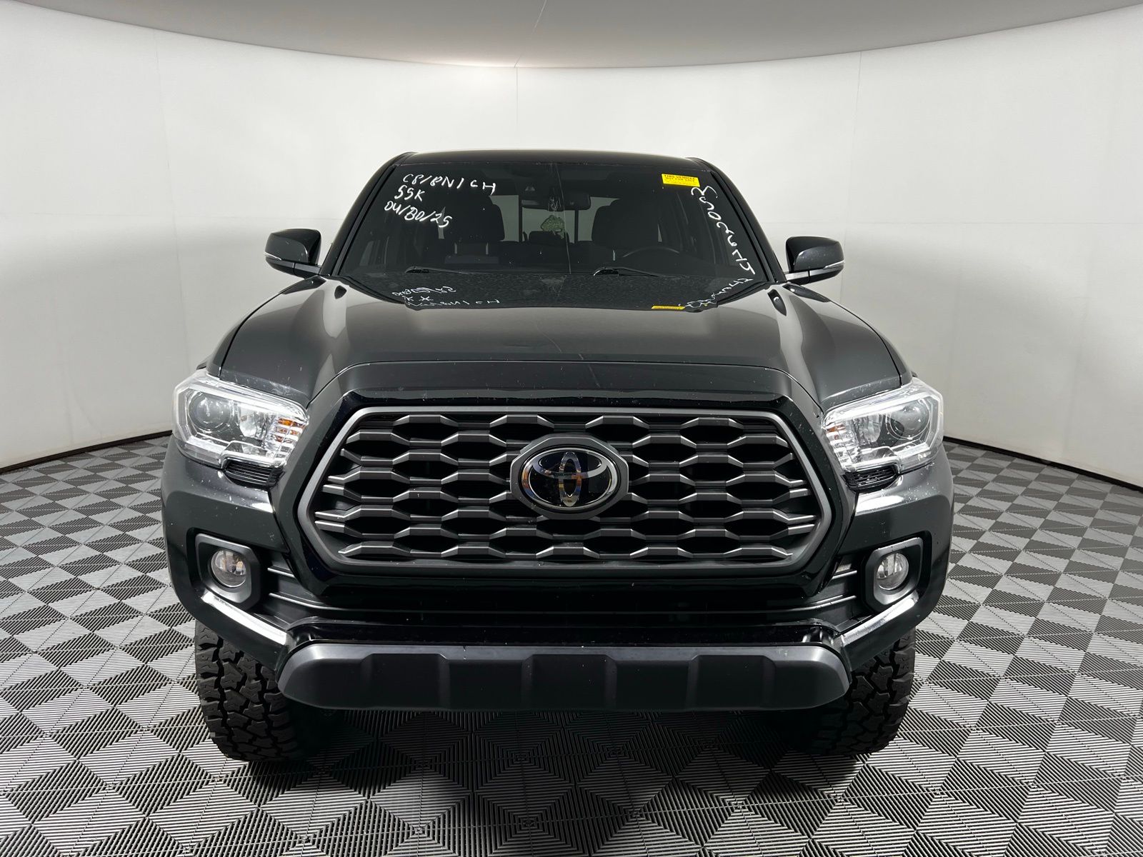 2022 Toyota Tacoma TRD Off-Road 2
