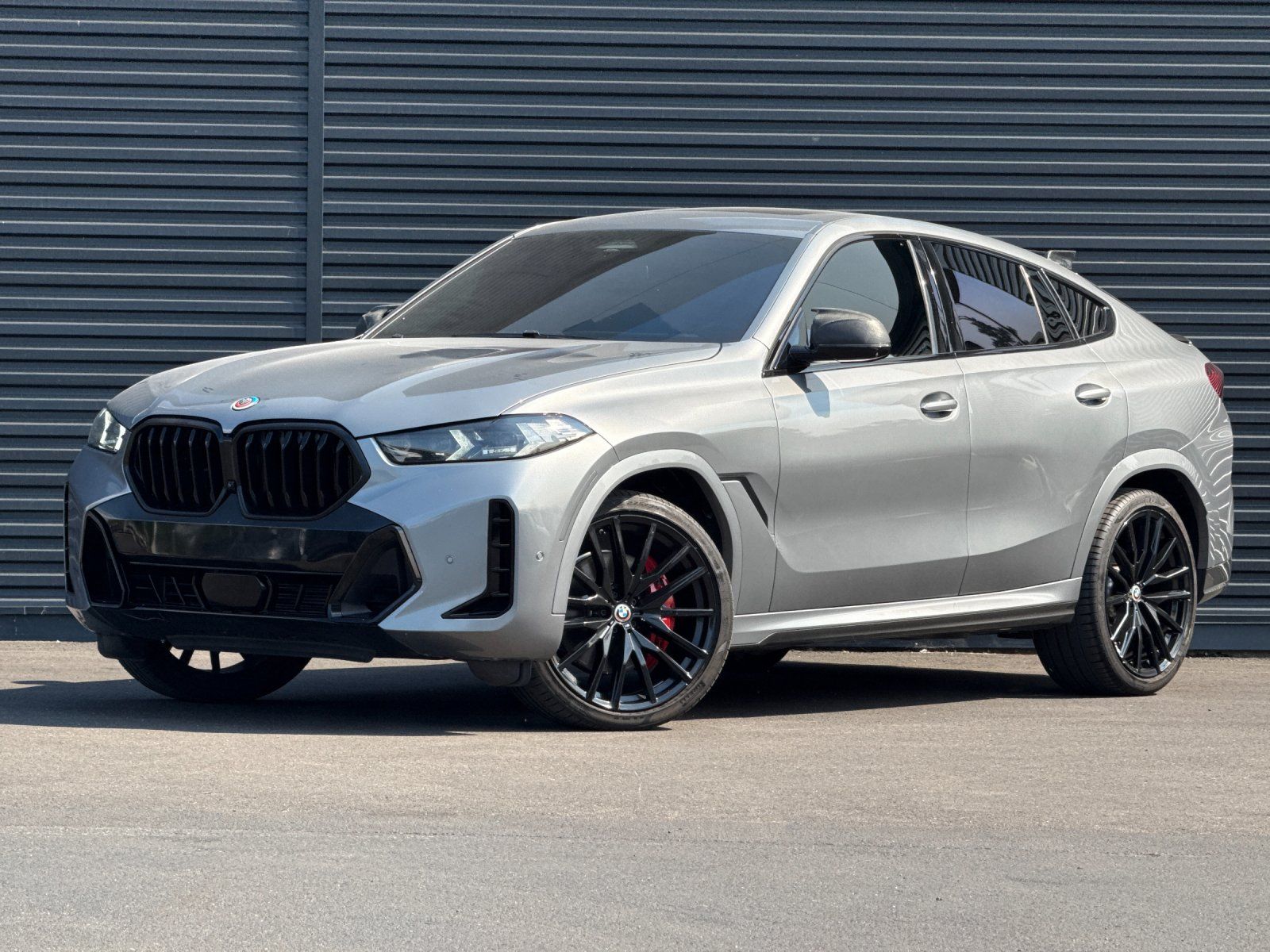 Skyscraper Gray Metallic 2024 BMW X6 SUV / Crossover All-Wheel Drive 8-Speed Automatic