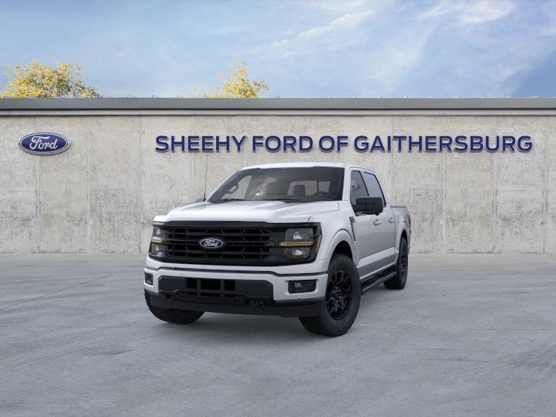 New 2026 Iconic Silver Metallic Ford XLT image 3
