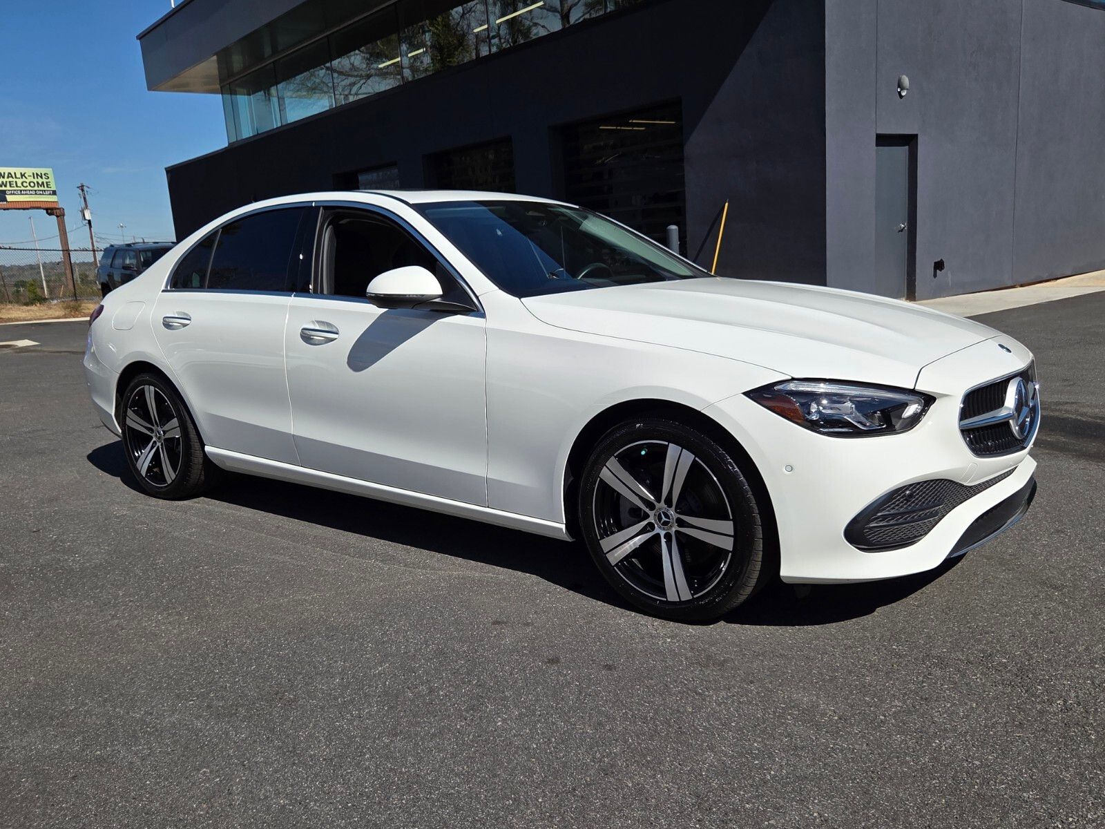 2025 Mercedes-Benz C-Class Sedan C 300 - Photo 15