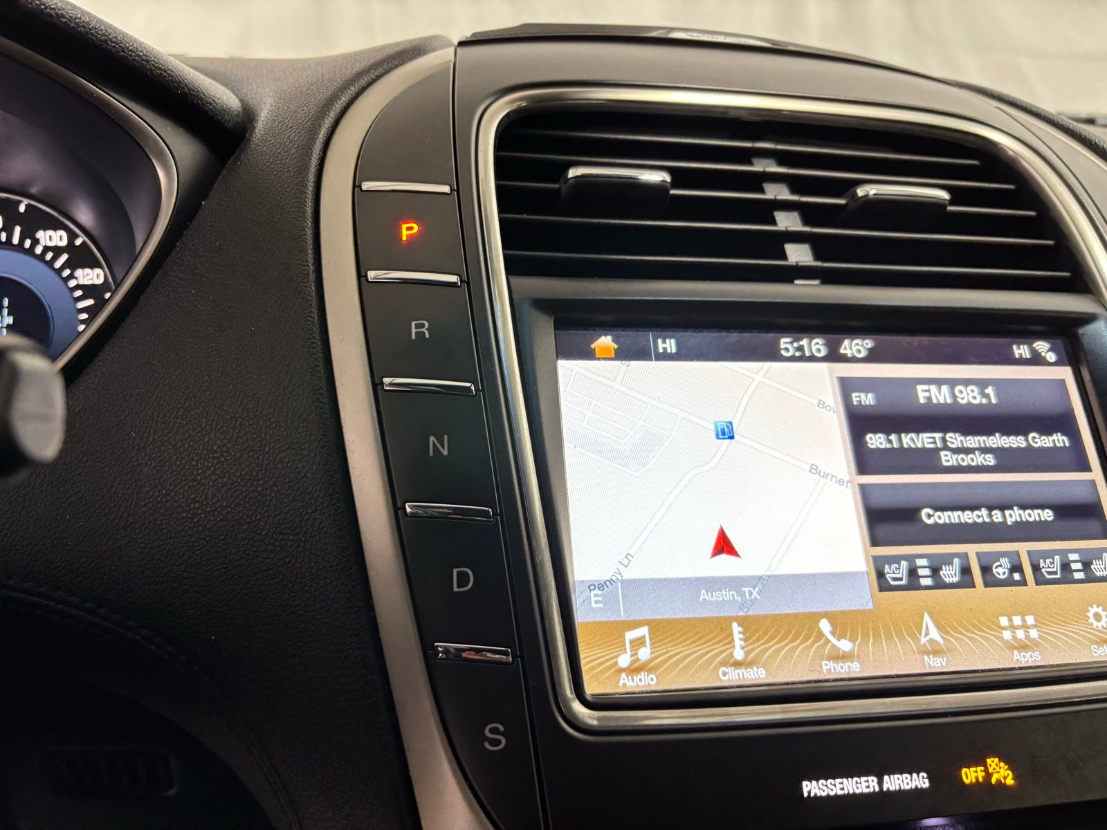 Used Car 2017 Lincoln Mkx  Reserve For Sale Under $20,000 In Austin, Texas