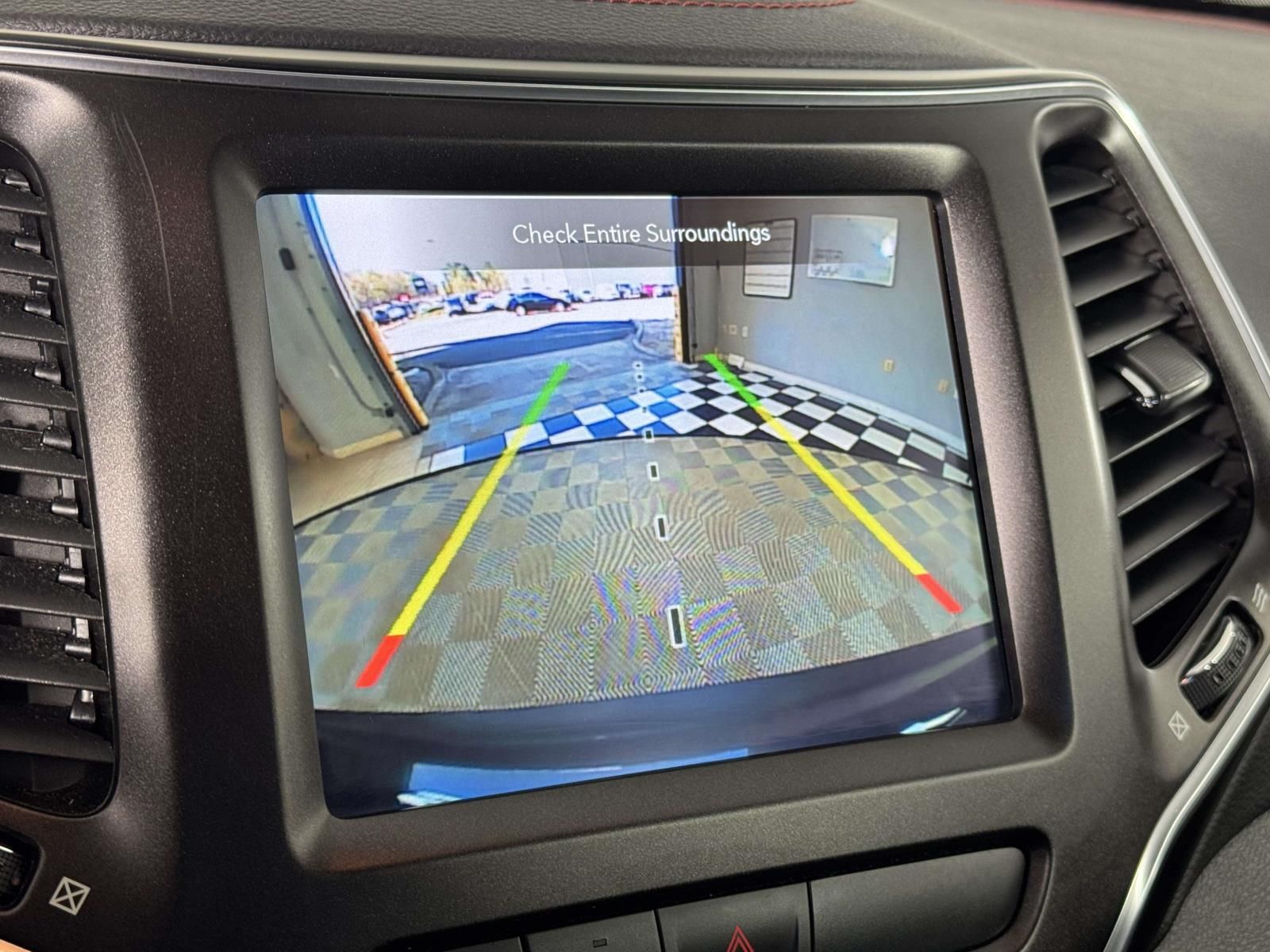 Used 2019 Gray Jeep Trailhawk image 17