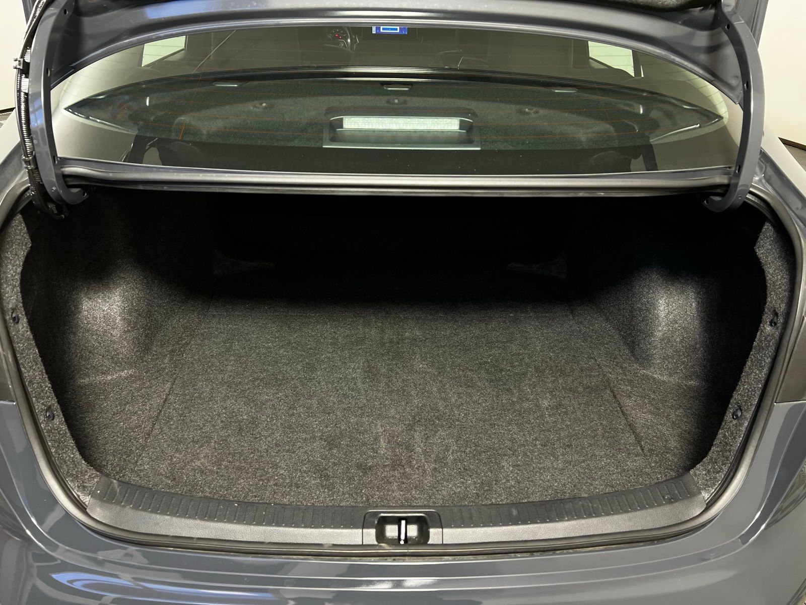 Thumbnail: 2025 Toyota Corolla - 22