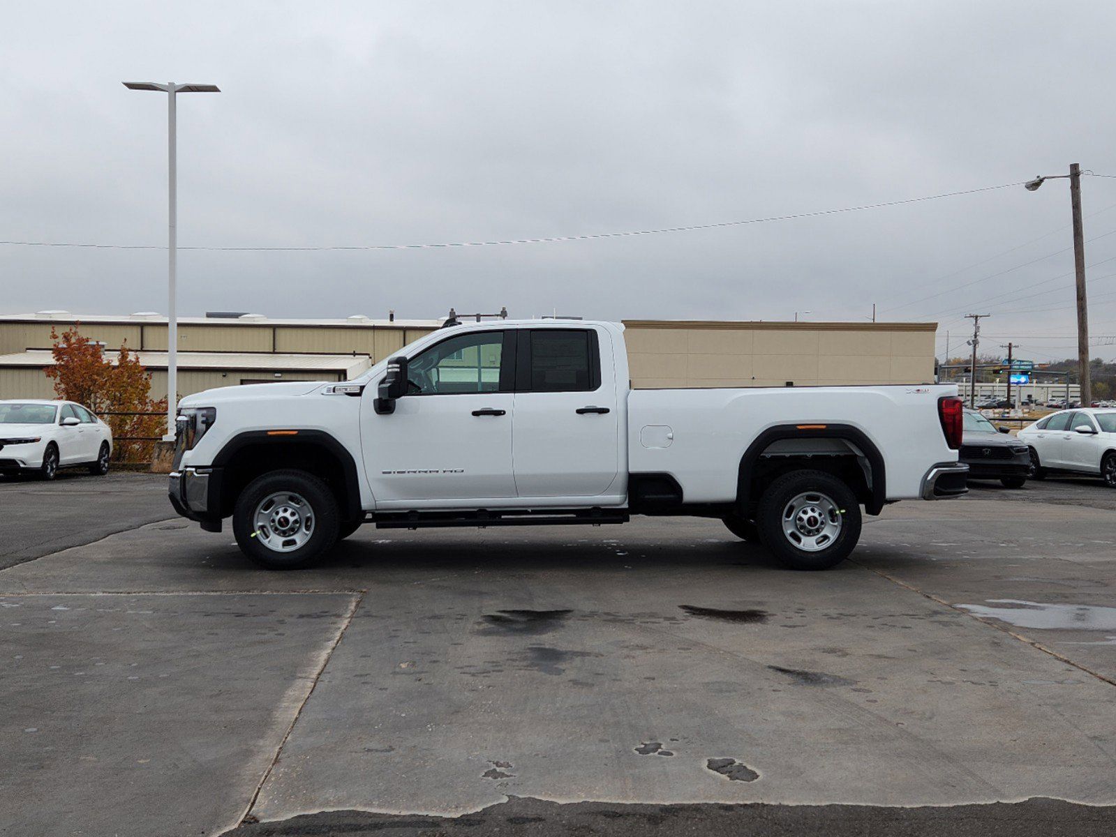 2025 GMC Sierra 2500HD Pro 3