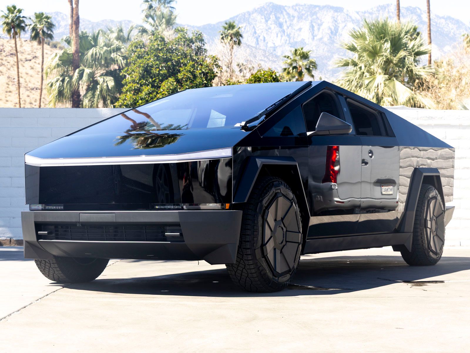 2024 Tesla Cybertruck Cyberbeast Crew Cab AWD