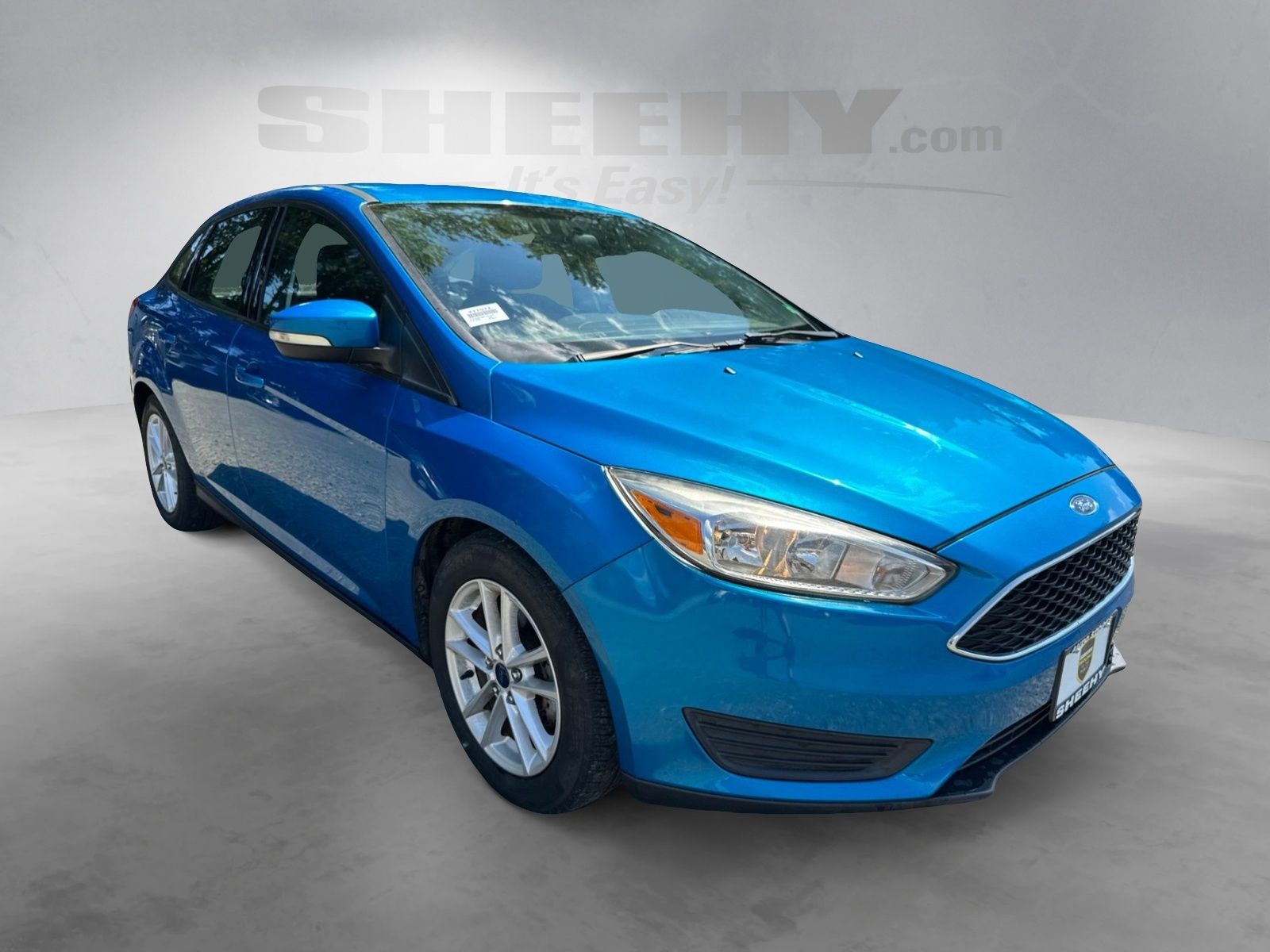 Used 2016 Blue Candy Metallic Tinted Clearcoat Ford SE image 15