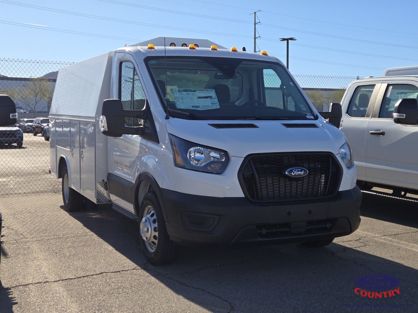  Ford Transit-350