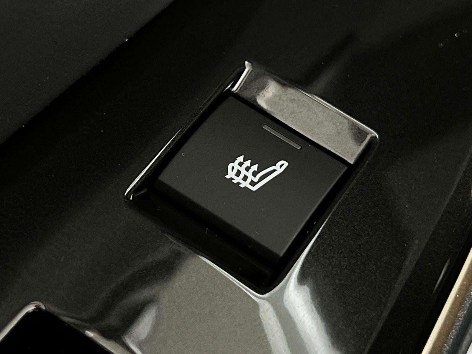 Thumbnail: 2026 Toyota Crown - 25