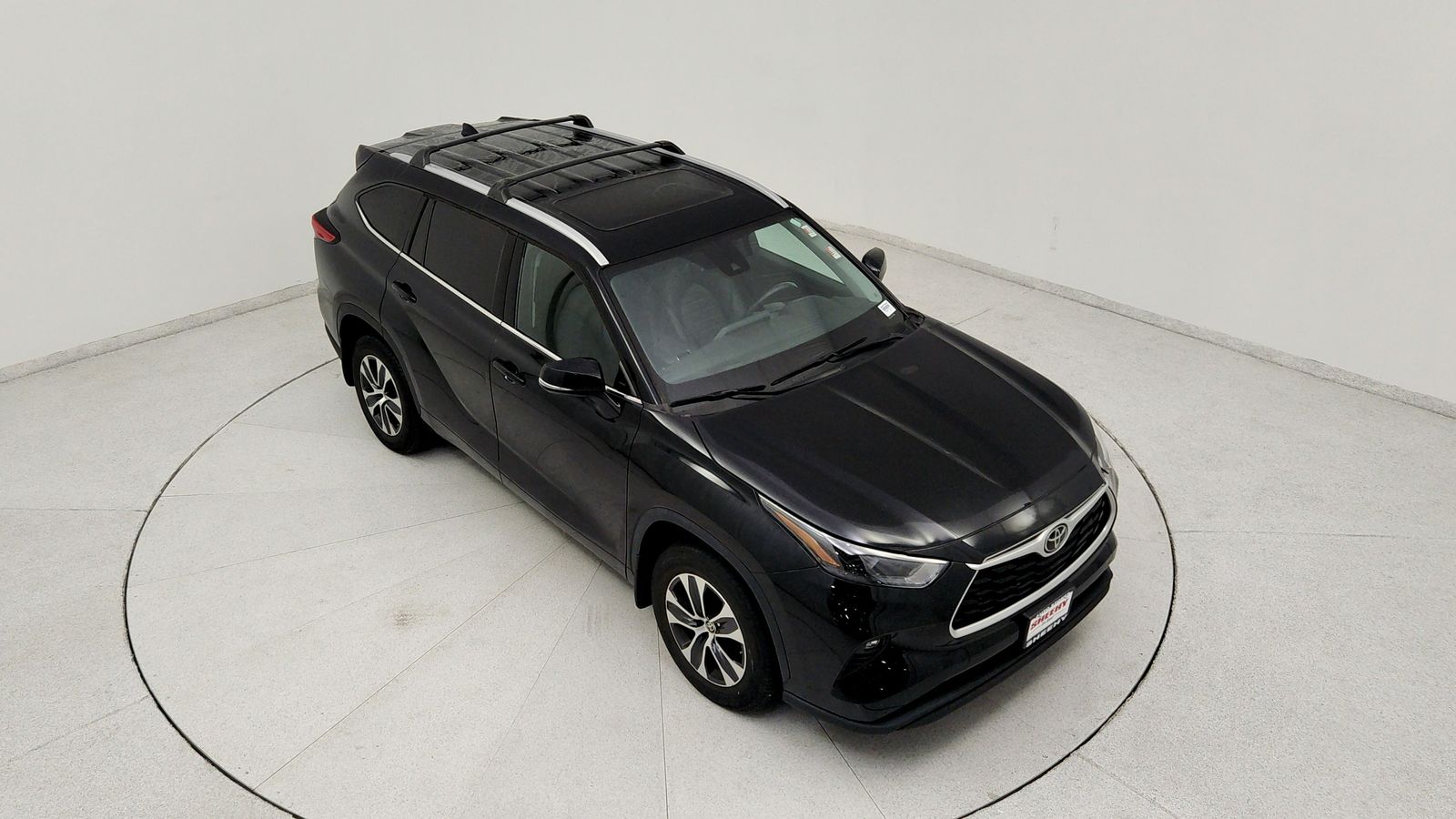 Used 2022 Black Toyota XLE image 15