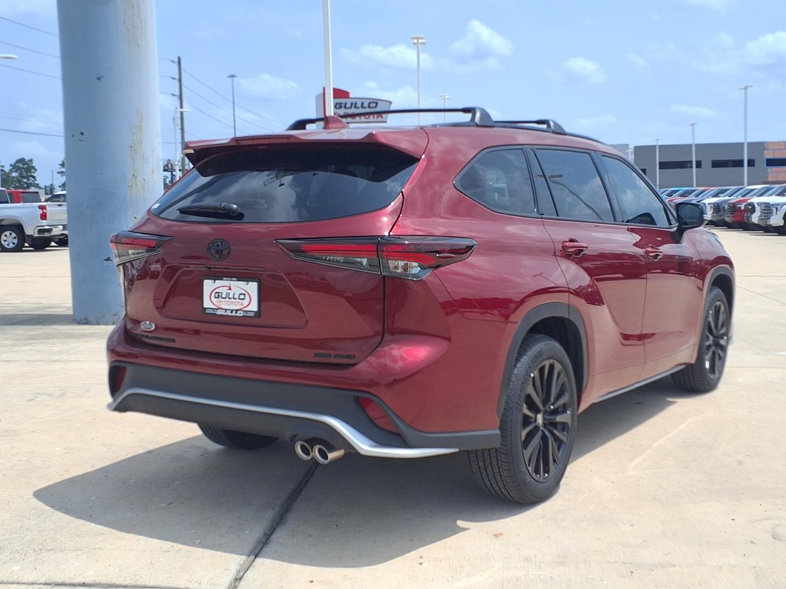 2026 Toyota Highlander XSE Red at Don McGill Toyota