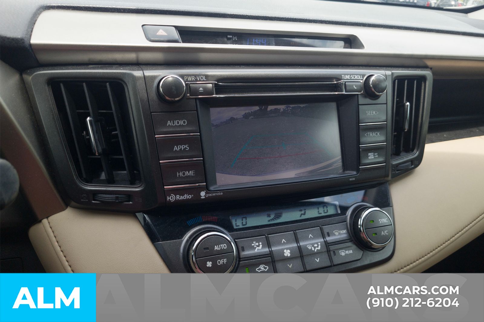 Used 2015 Super White Toyota XLE image 10