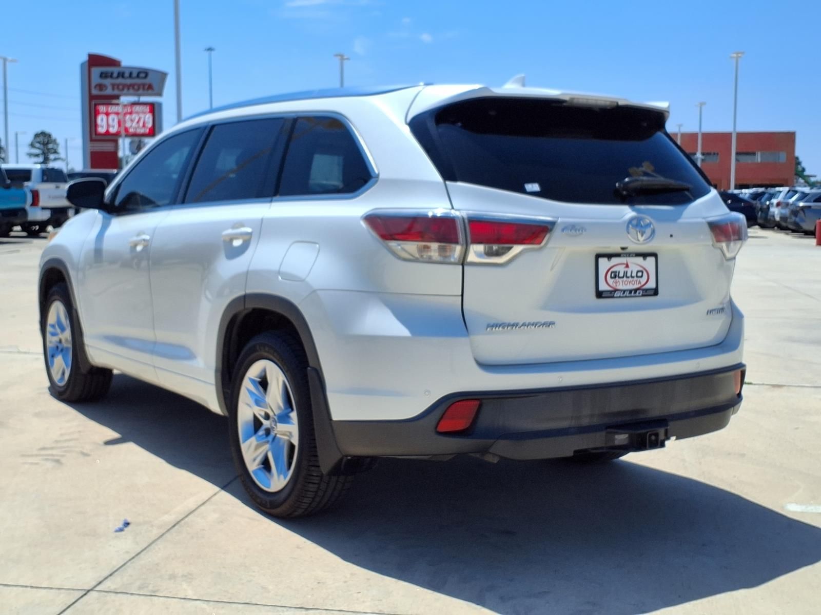 2016 Toyota Highlander Limited White at Westside Lexus
