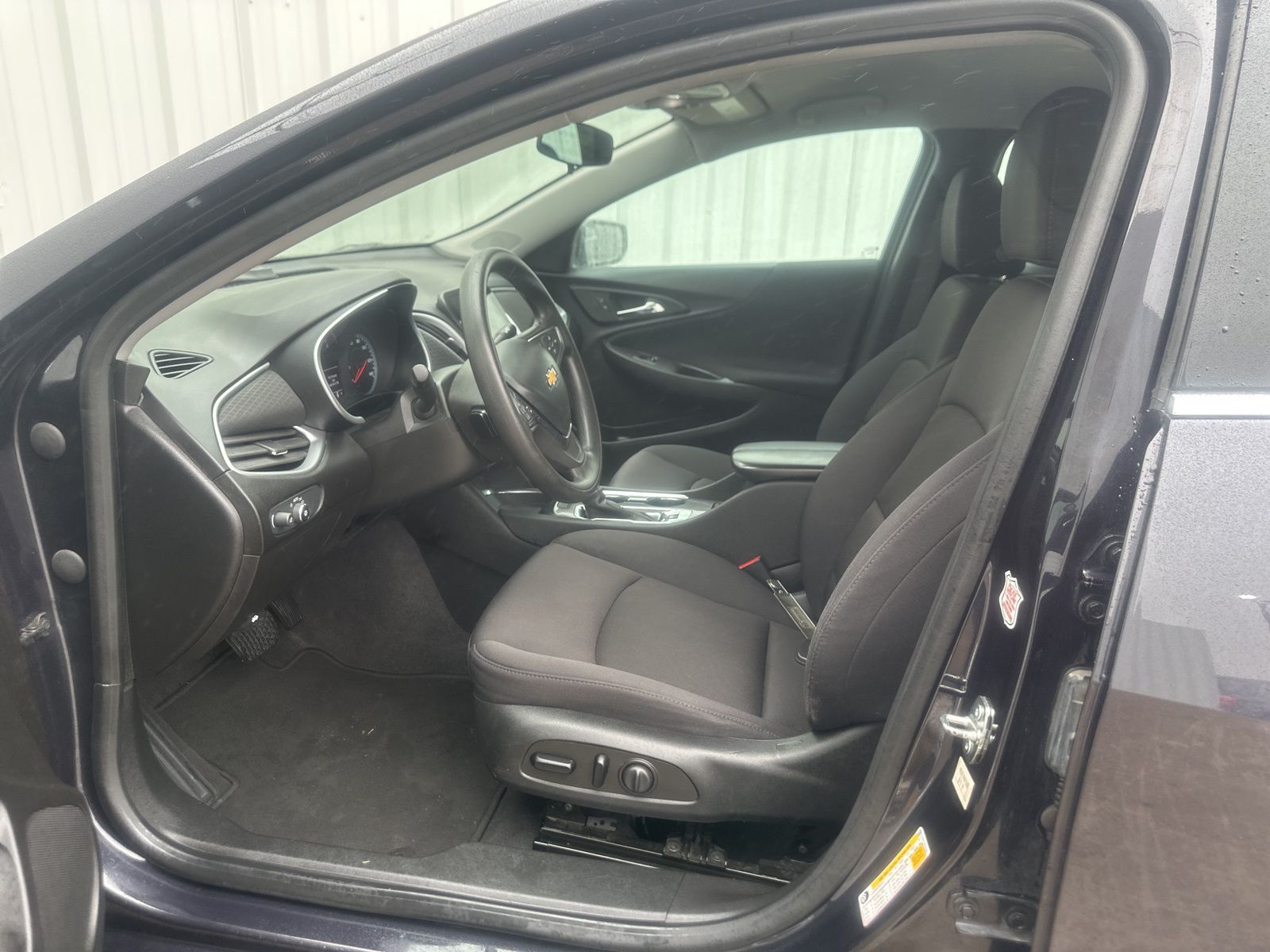 Used Car 2023 Chevrolet Malibu  Lt For Sale Under $20,000 In Austin, Texas