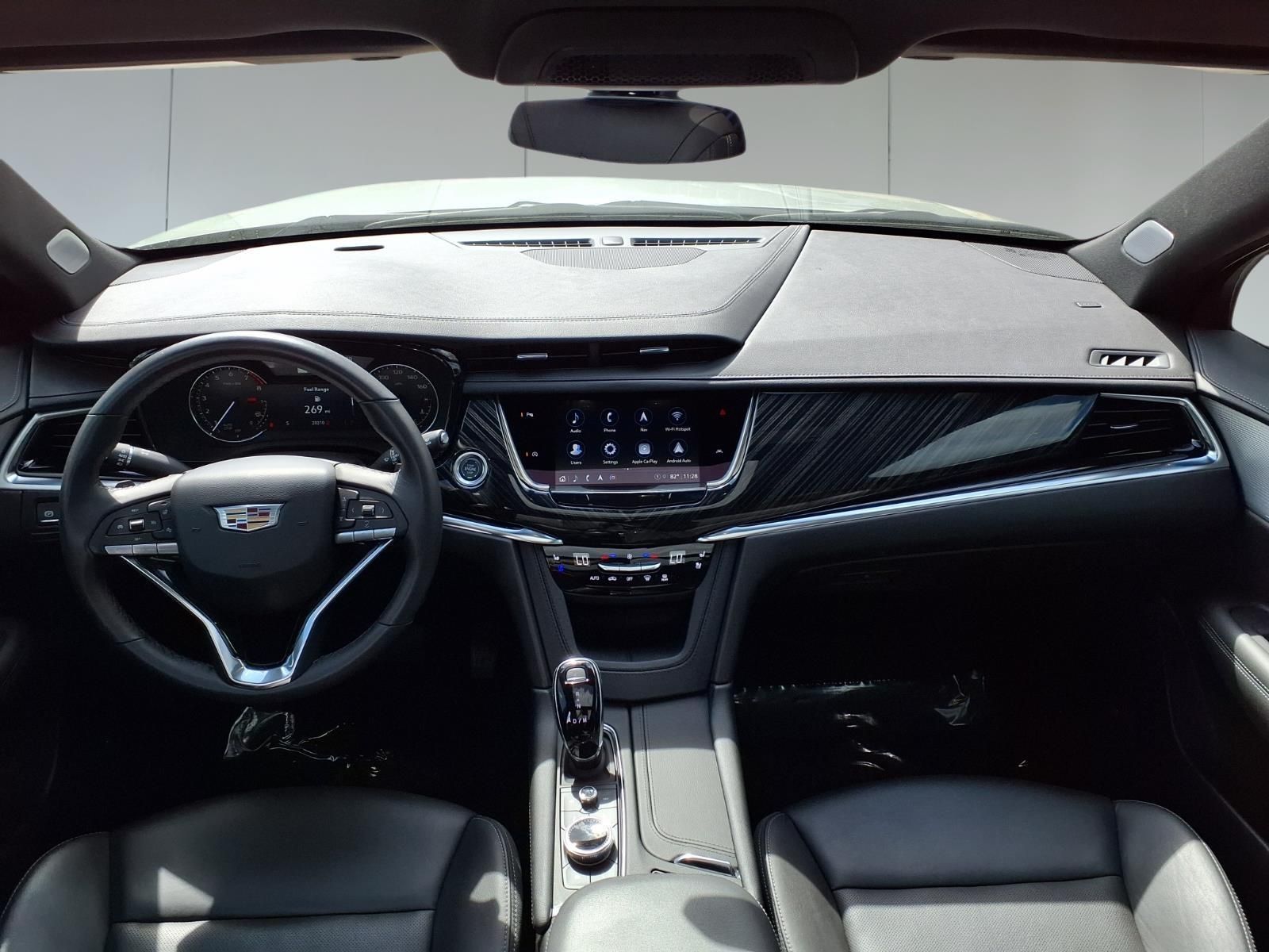 2025 Cadillac XT6 Premium Luxury - 9