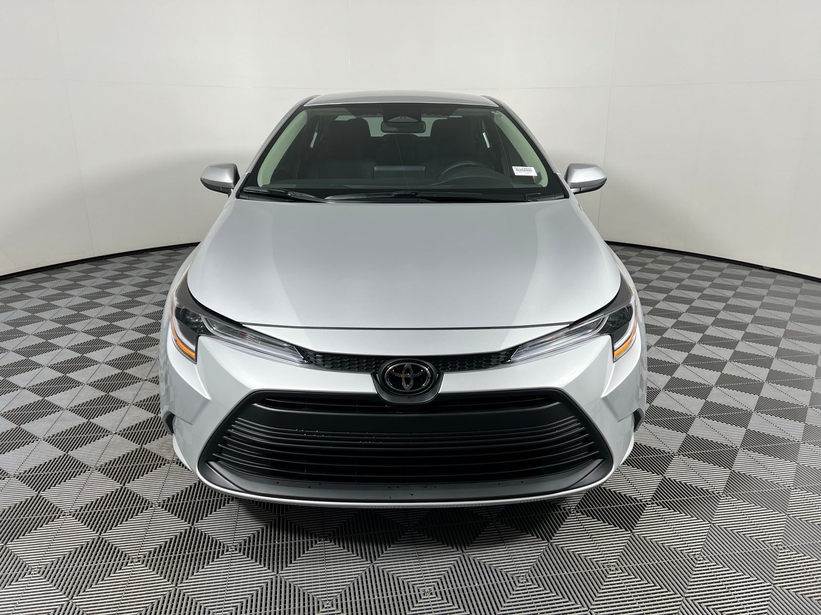 2025 Toyota Corolla LE 2