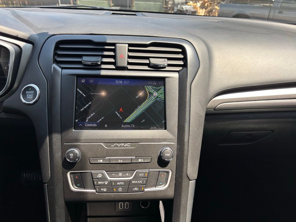 Used Car 2020 Ford Fusion  Se For Sale Under $15,000 In Austin, Texas