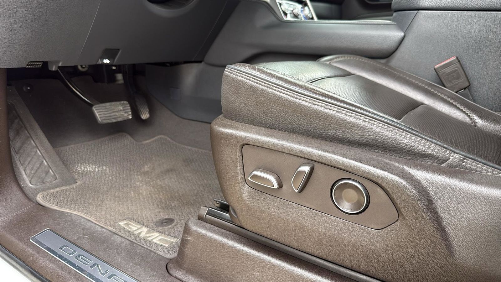 Used Car 2021 Gmc Yukon  Denali For Sale Under $60,000 In Austin, Texas