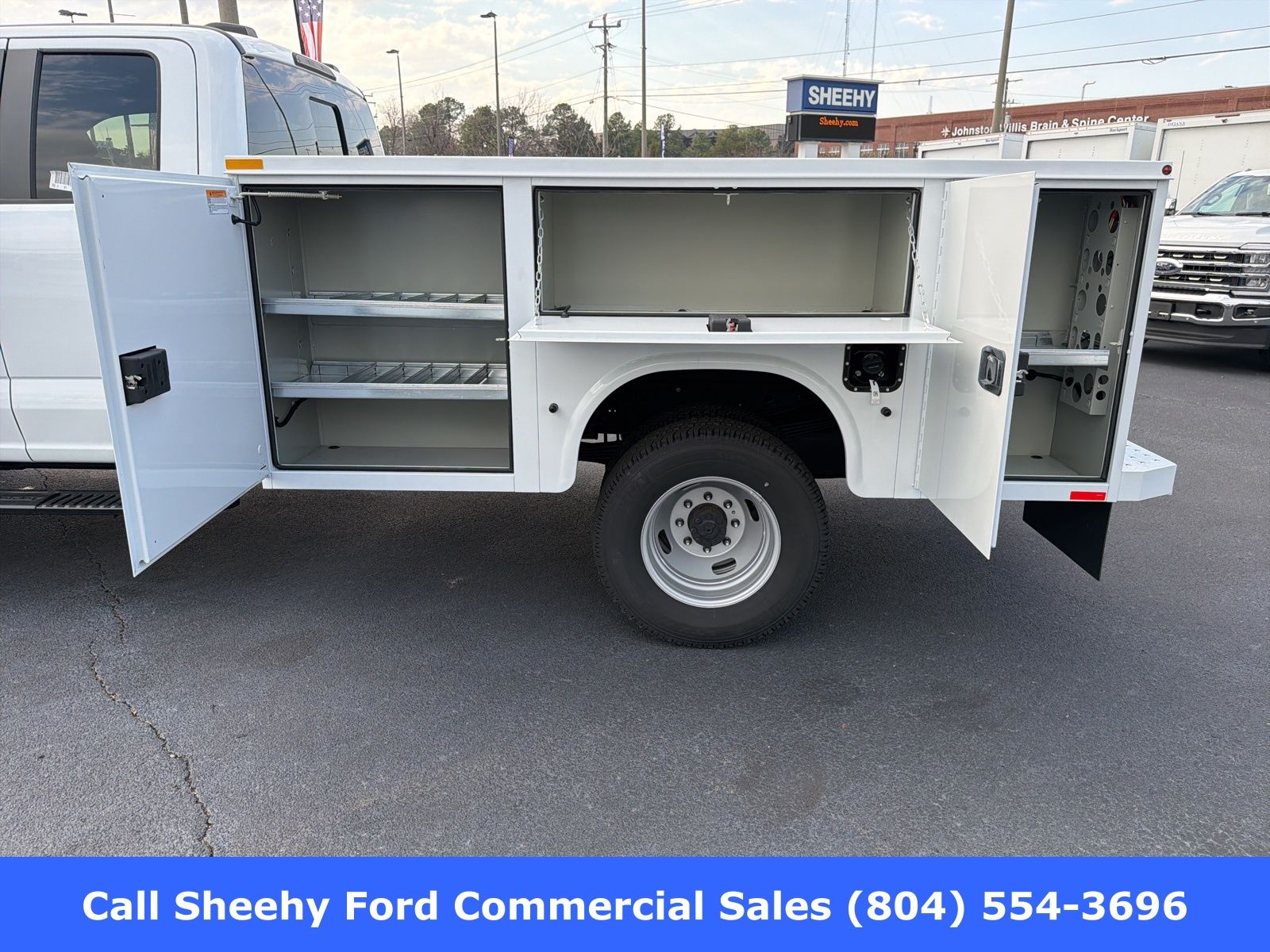 2026 Ford F-350 Super Duty Chassis Cab XL - Photo 10