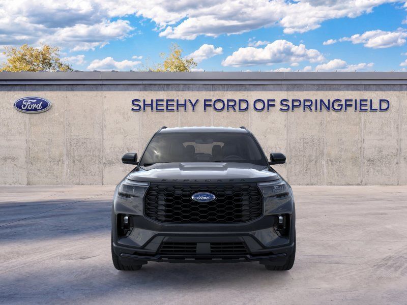 New 2026 Agate Black Metallic Ford ST-Line image 2