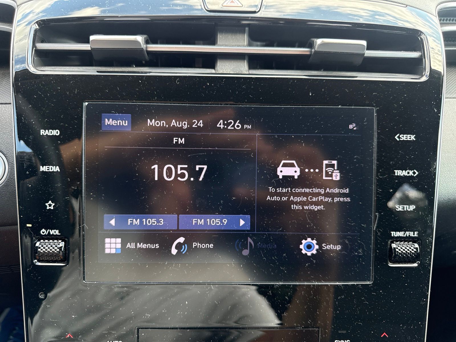 Used 2024 Gray Hyundai SEL image 5