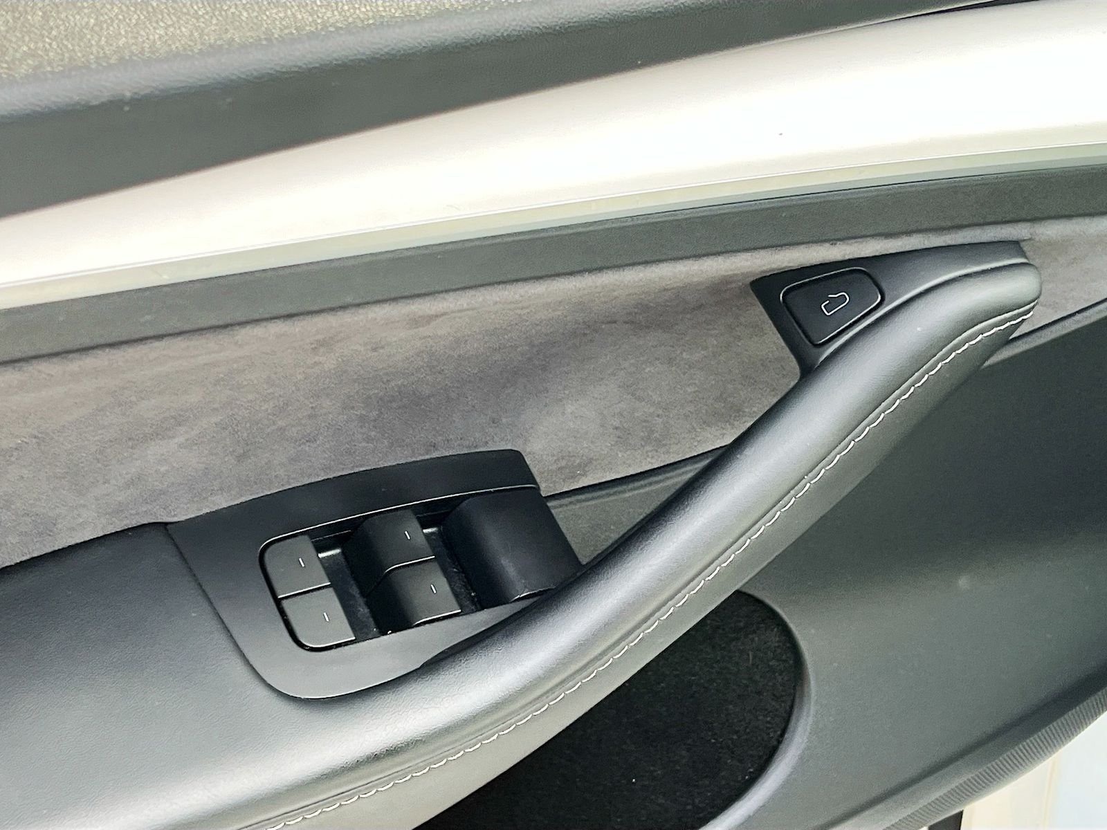 Used 2024 White Tesla Performance image 18