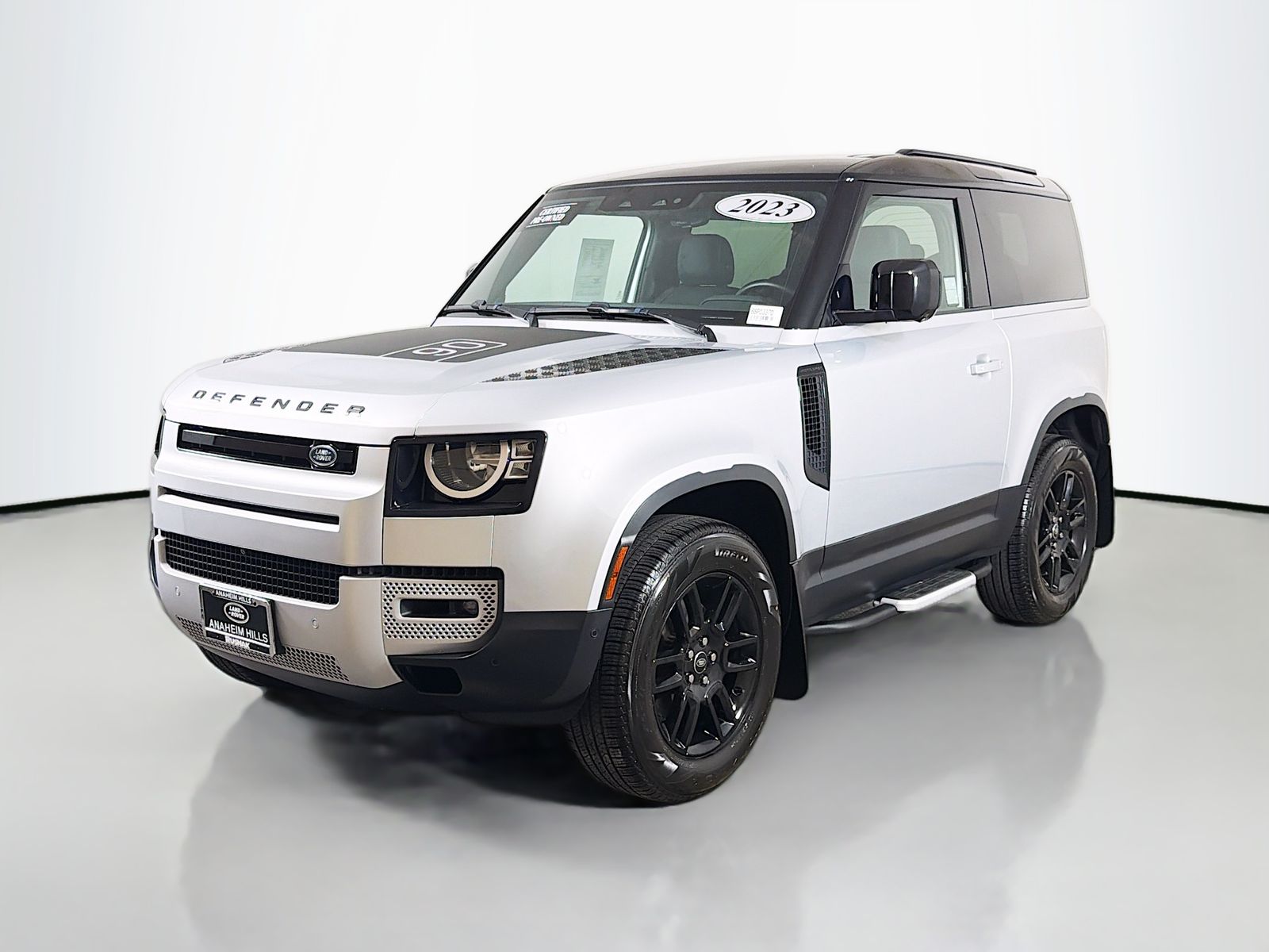 Hakuba Silver Metallic 2023 Land Rover Defender 90 S AWD SUV / Crossover All-Wheel Drive 8-Speed Automatic
