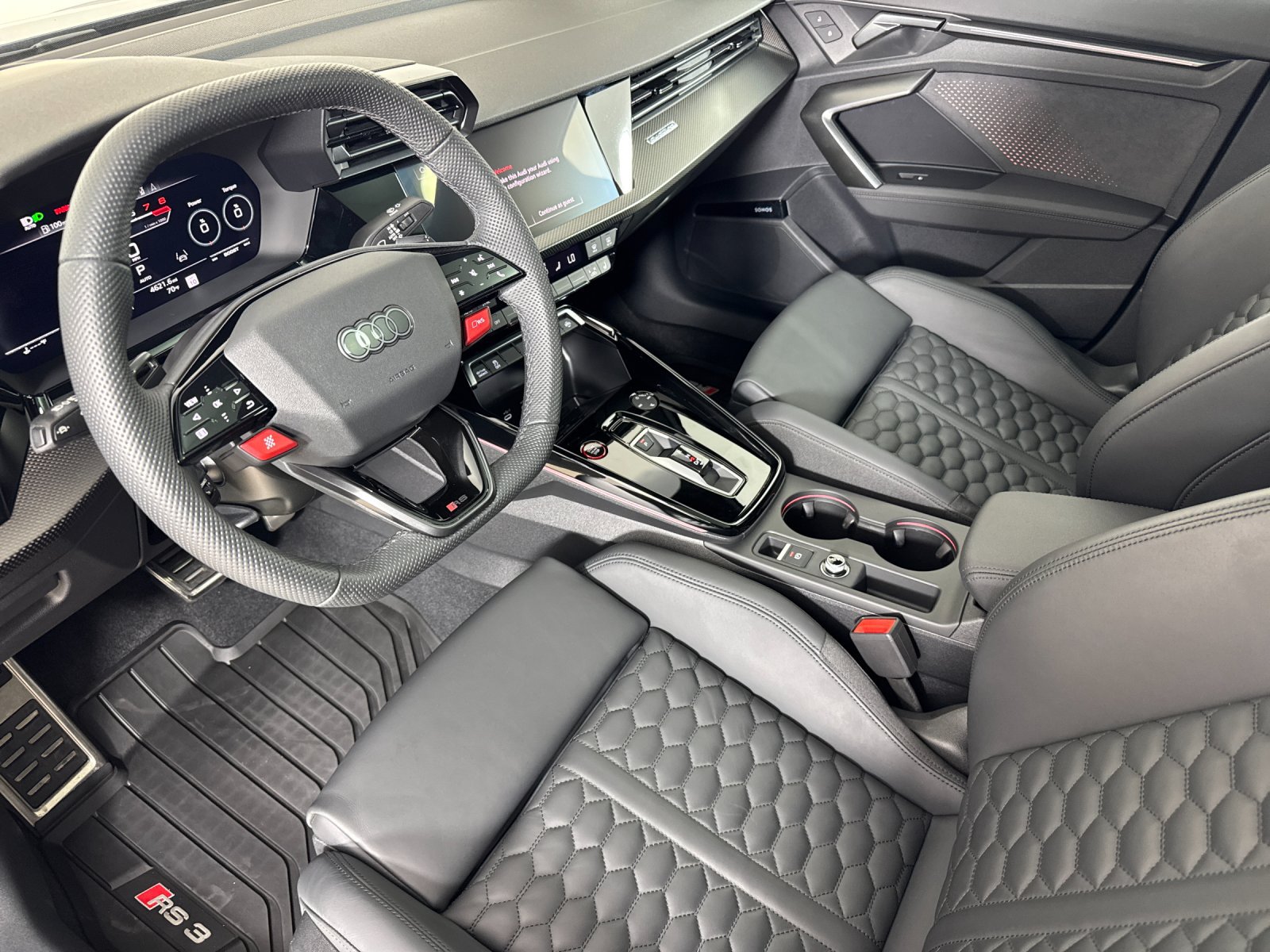 2025 Audi RS 3 2.5T — foto completa 10 de 28