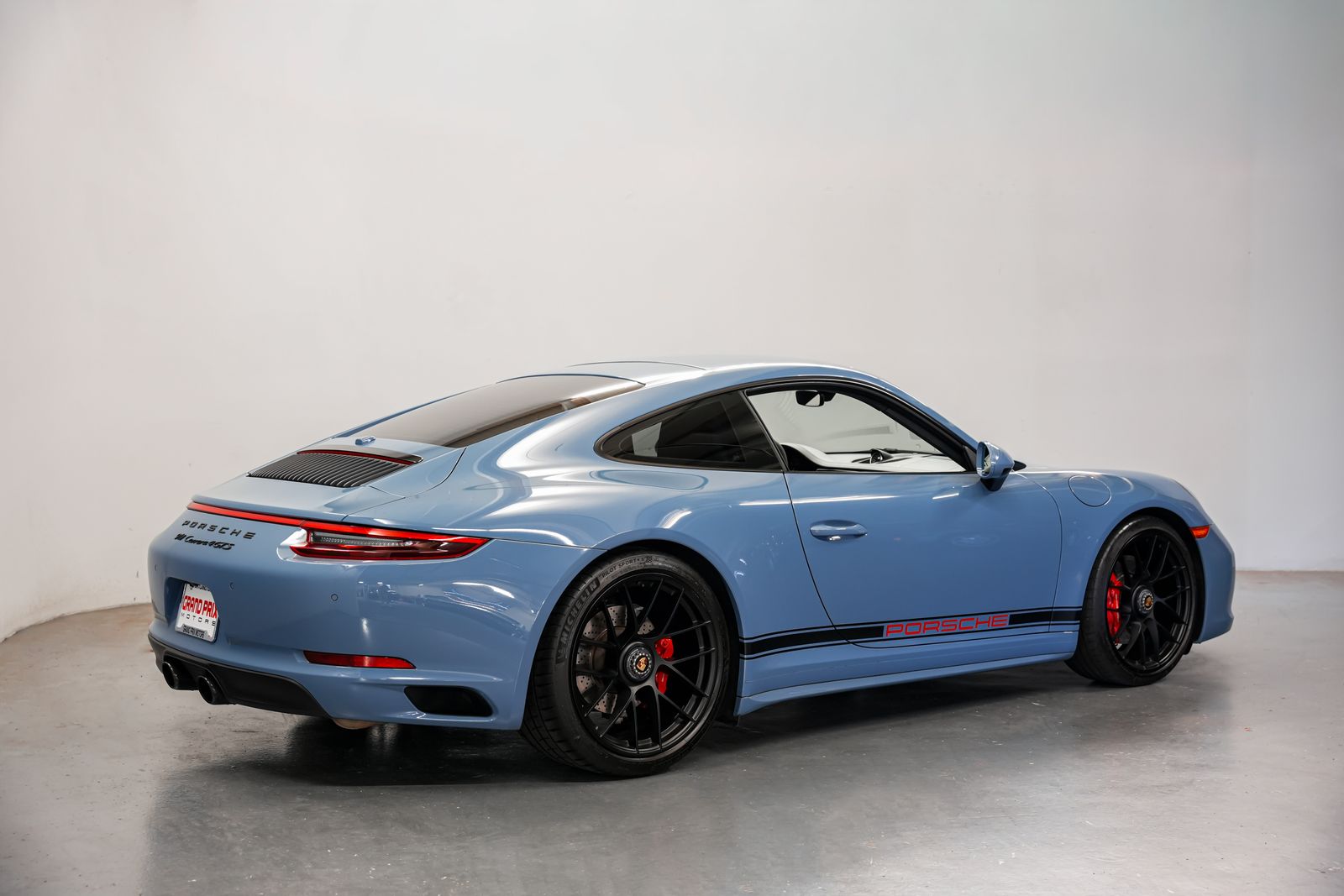 2019 Porsche 911 Carrera 4 GTS — photo 4
