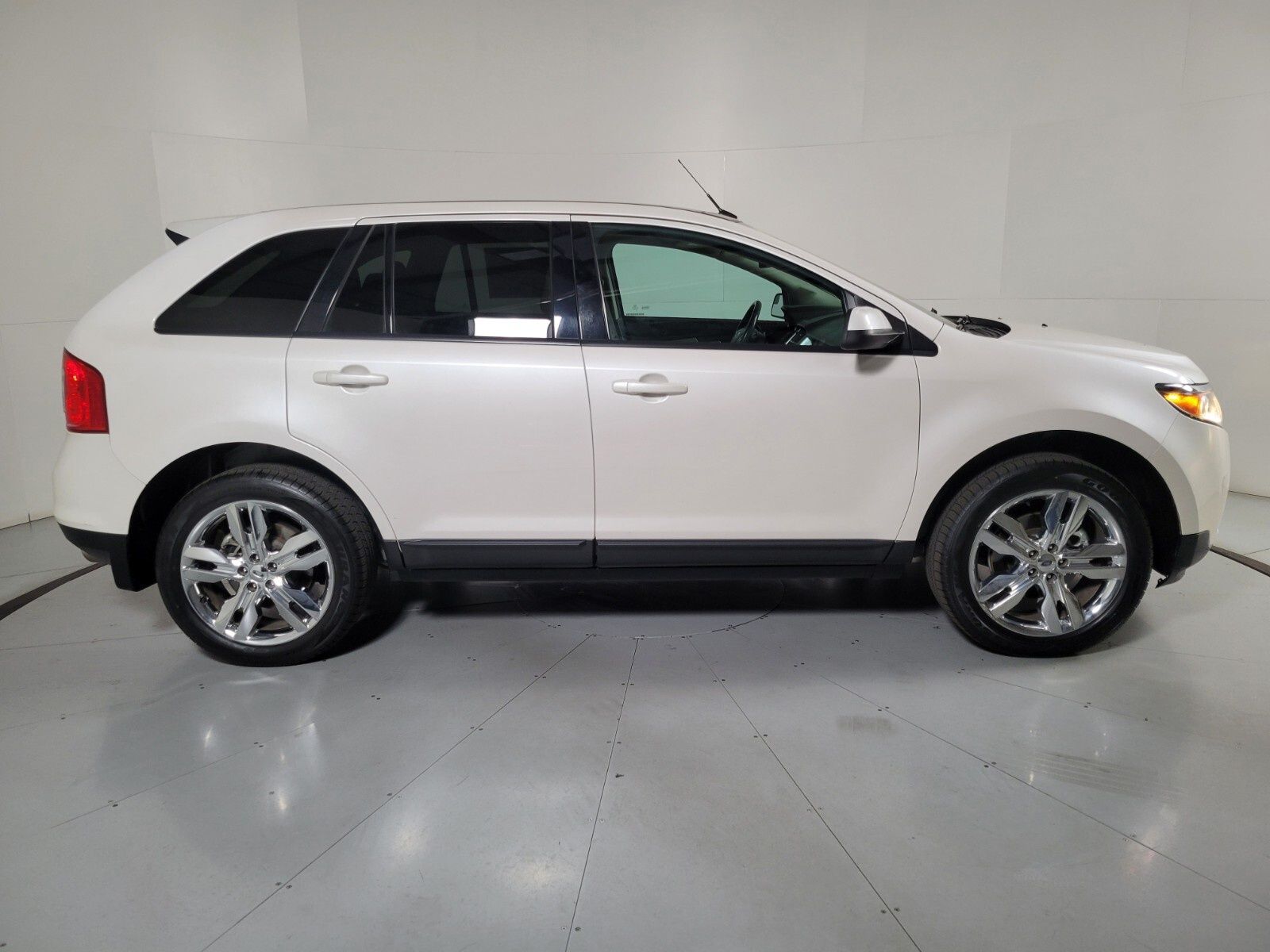 2012 Ford Edge SEL 3