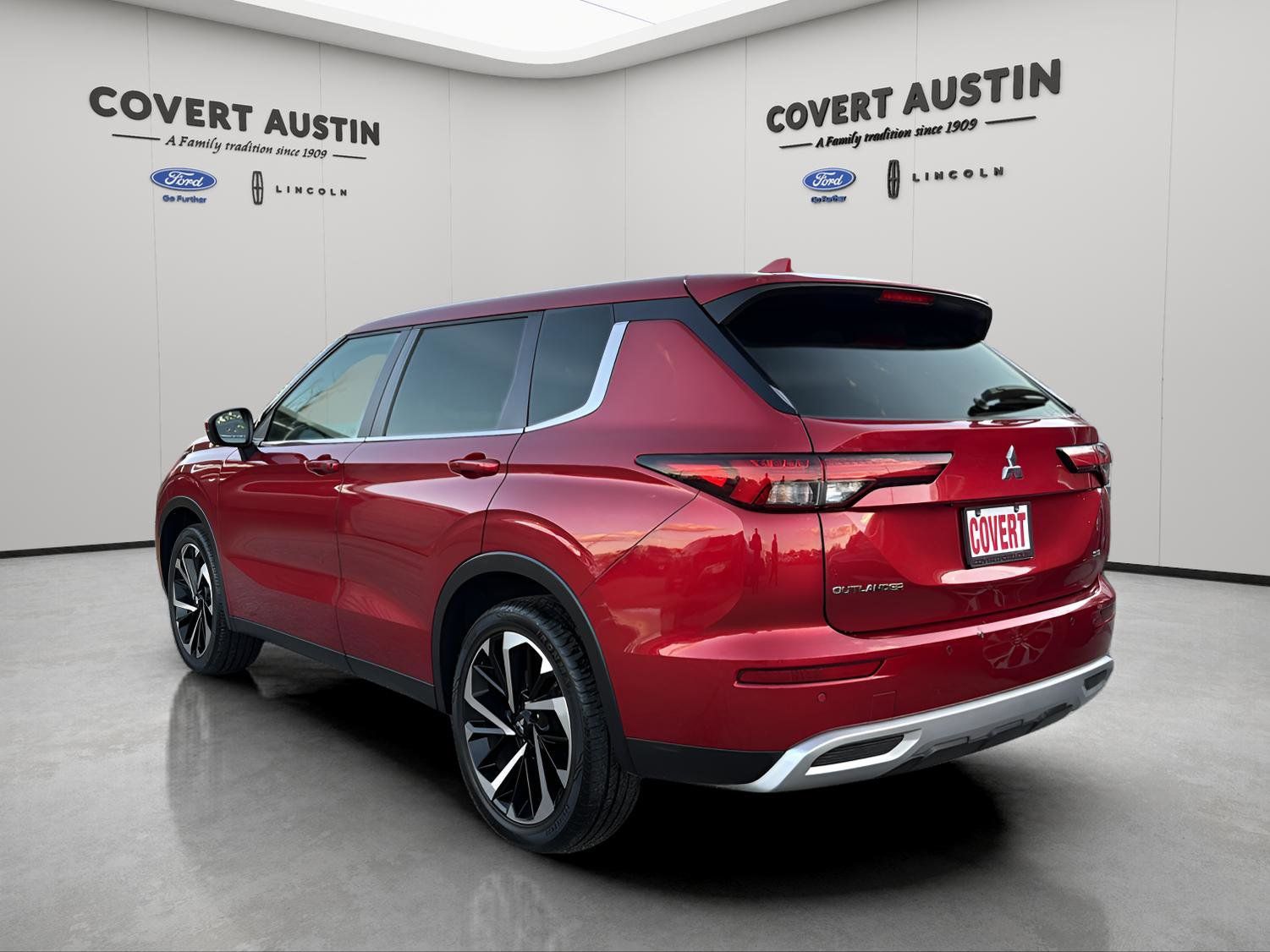 Used Car 2024 Mitsubishi Outlander  Se For Sale Under $25,000 In Austin, Texas