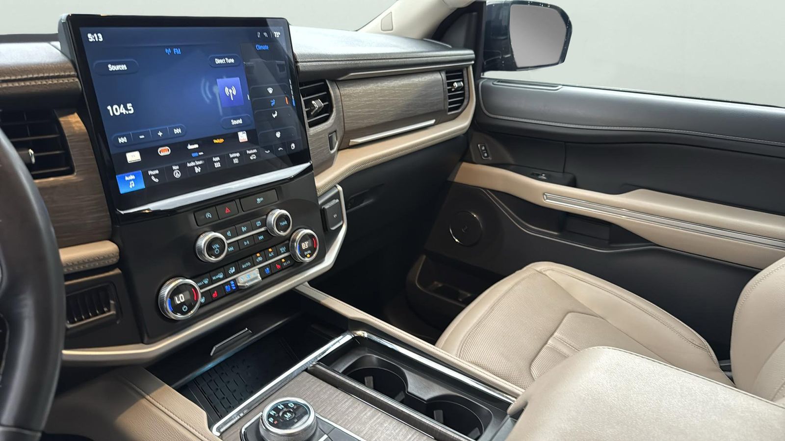 Used Car 2024 Ford Expedition Max  Limited For Sale Under $60,000 In Austin, Texas