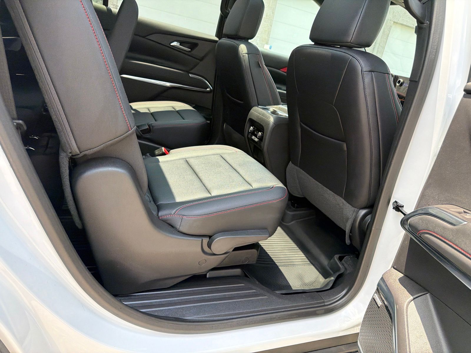 Used 2025 Beige Chevrolet Z71 image 26
