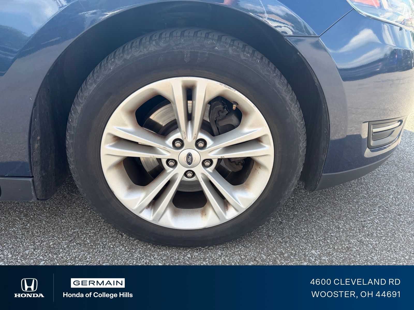Used 2017 Blue Ford SEL image 5