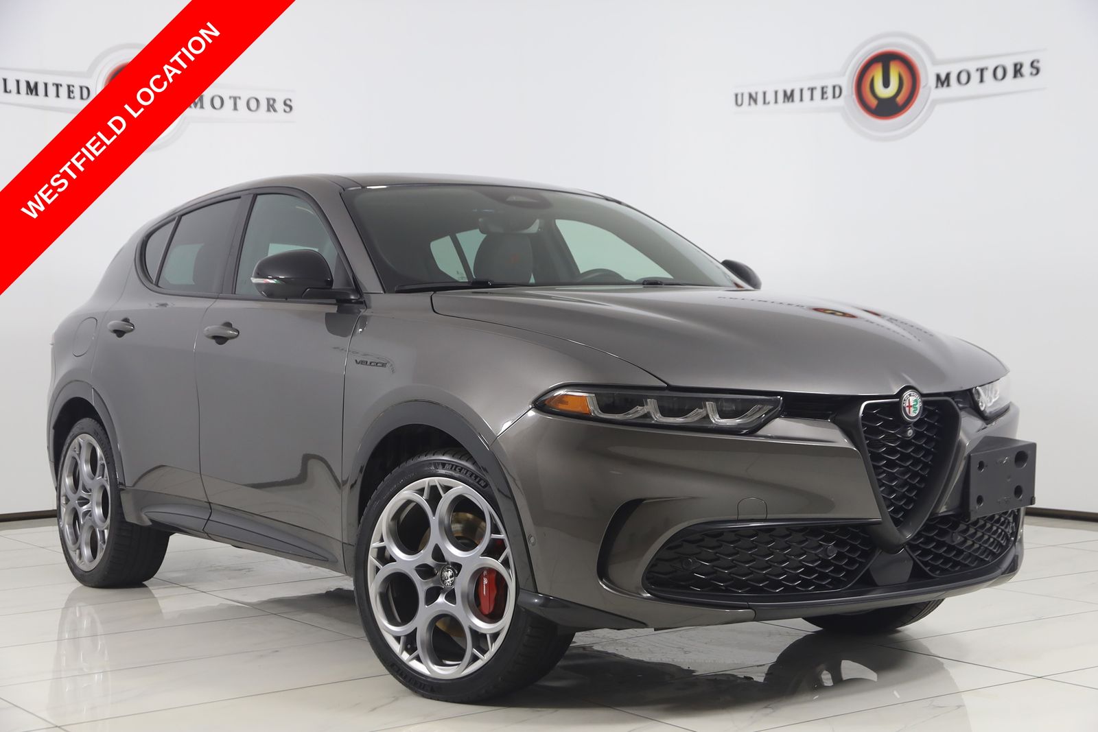 Grigio Ascari Metallic 2024 Alfa Romeo Tonale SUV / Crossover 6-Speed Automatic